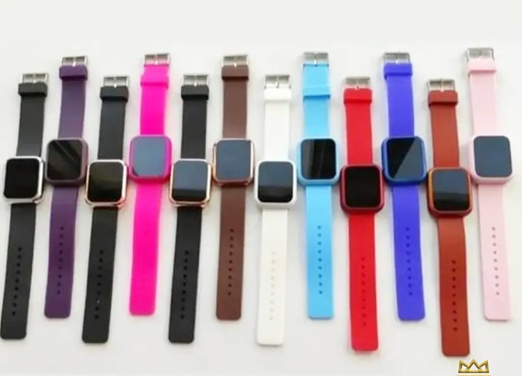 ساعت سیلیکونی طرح اپل واچ