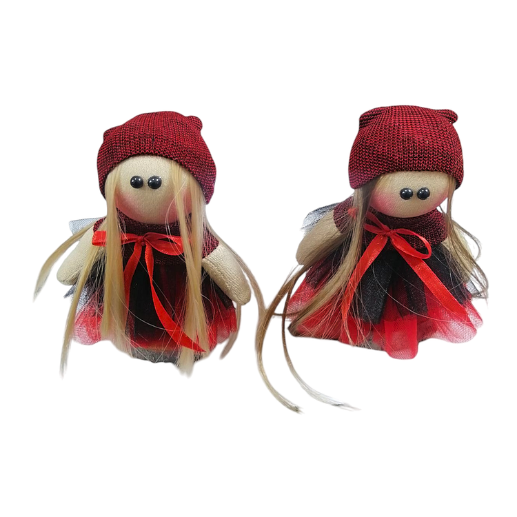 عروسک روسی دختر با لباس قرمز