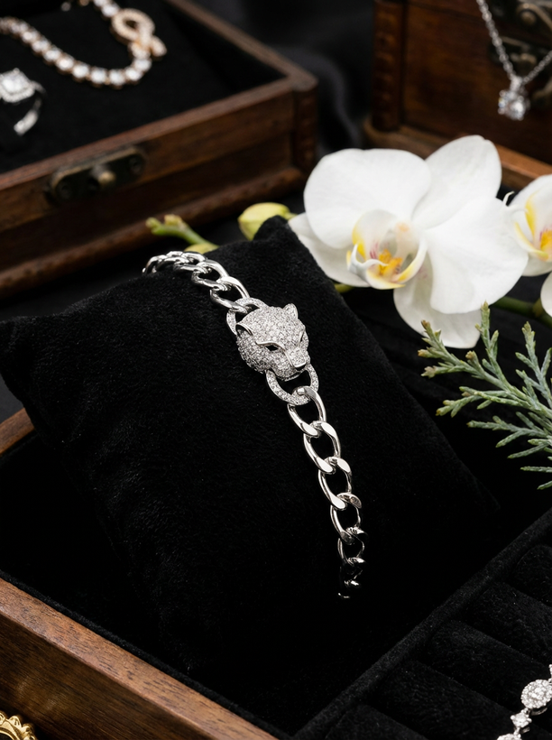 دستبند زنانه طرح طلا مدل ببر از برند ژوپینگ XUPING